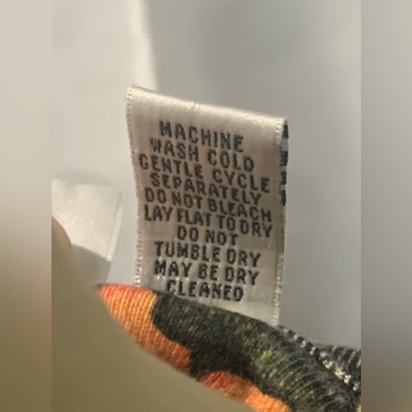 Chico’s Design Long Sleeve V-Neck Women's Size 0 Multi Color Lightweight Shirt - Picture 5 of 8